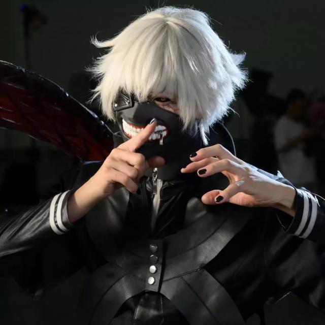 東京喰種　金木研コスプレ 2次元アニメ半顔マスク 3Dプリントマスク 即納 3D立体通気性 東京喰種 金木研 コスプレ 二次元 アニメ 半